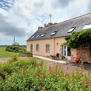 Frühstückspension Au Calme A 10mn Des Baies De Douarnenez Et Audierne Avec Cuisine A Disposition